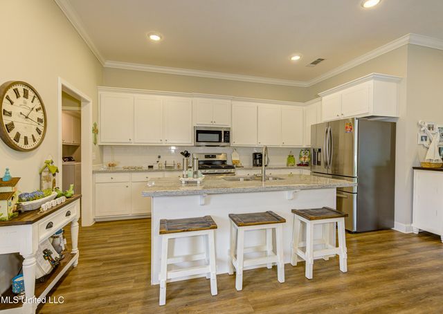 598 Westfield Drive, Pearl, MS 39208