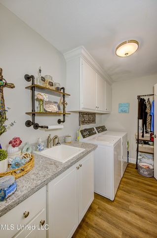 598 Westfield Drive, Pearl, MS 39208