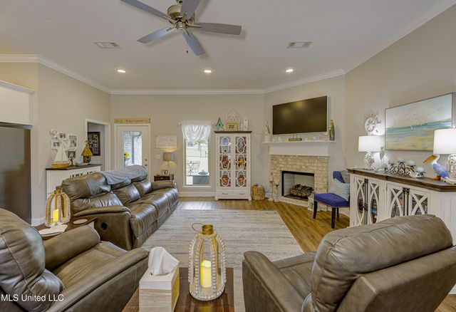 598 Westfield Drive, Pearl, MS 39208