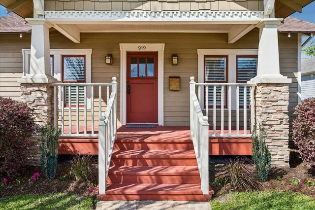 919 Key Street, Houston, TX 77009