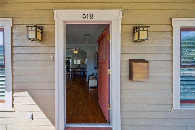 919 Key Street, Houston, TX 77009