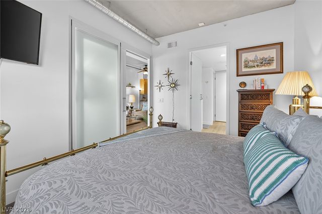 353 East Bonneville Avenue 233, Las Vegas, NV 89101