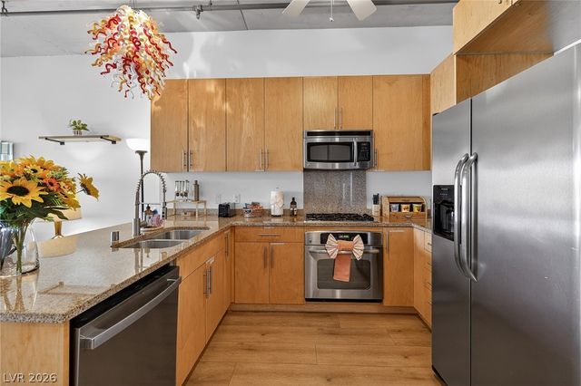 353 East Bonneville Avenue 233, Las Vegas, NV 89101