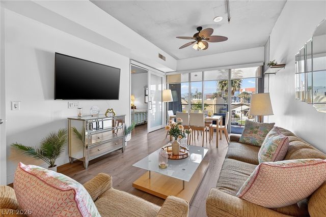 353 East Bonneville Avenue 233, Las Vegas, NV 89101