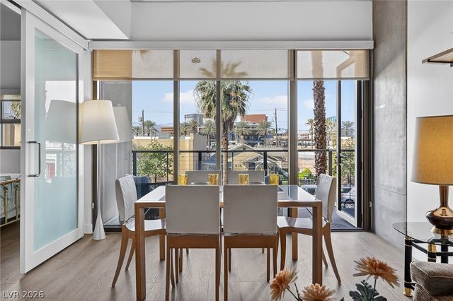 353 East Bonneville Avenue 233, Las Vegas, NV 89101