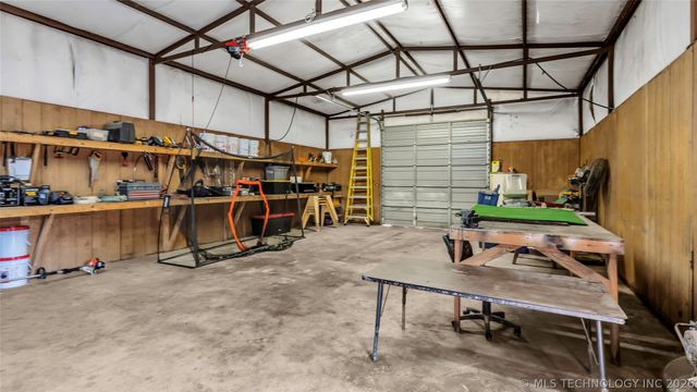 36953 Us Highway 70, Bennington, OK 74723