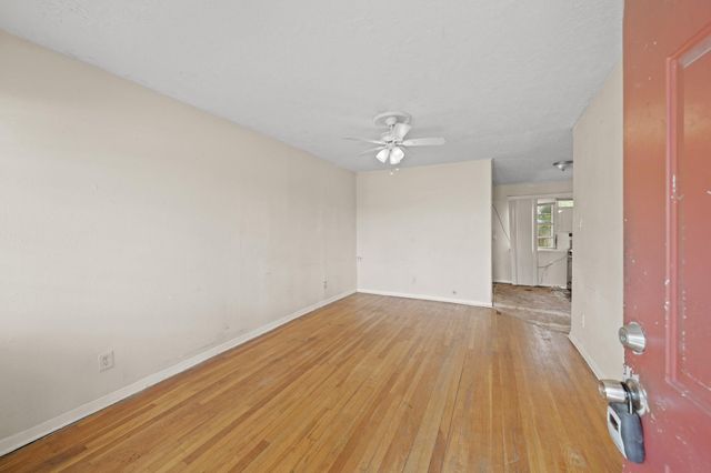 4303 Mowery Road, Houston, TX 77047