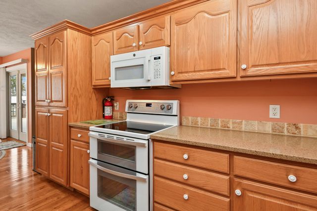 145 Spring Lane, Branson, MO 65616