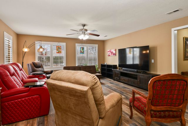 145 Spring Lane, Branson, MO 65616