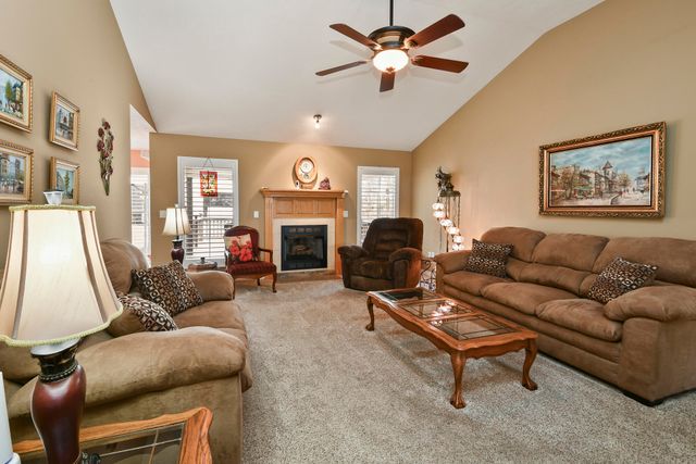 145 Spring Lane, Branson, MO 65616