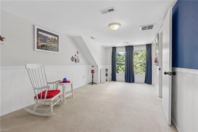 125 Wythe Crescent DR, Hampton, VA 23661