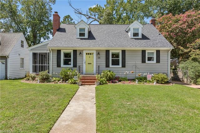 125 Wythe Crescent DR, Hampton, VA 23661