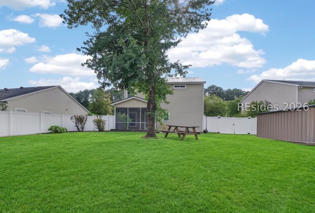 115 Holly Ridge Dr, Bluffton, SC 29910