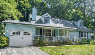 11332 Peninsula Drive, Traverse City, MI 49686