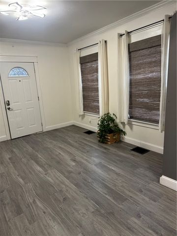 216 South Plain Street, Ithaca City, NY 14850