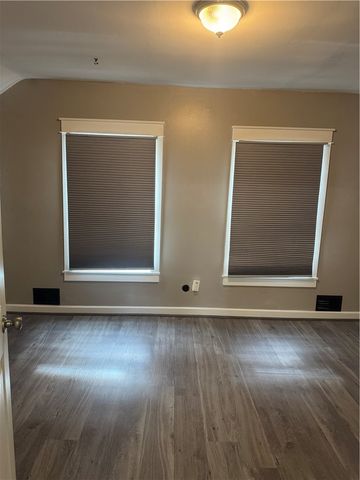 216 South Plain Street, Ithaca City, NY 14850