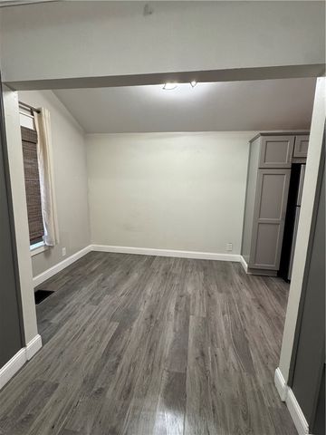 216 South Plain Street, Ithaca City, NY 14850