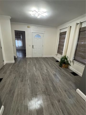 216 South Plain Street, Ithaca City, NY 14850