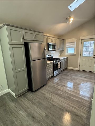 216 South Plain Street, Ithaca City, NY 14850