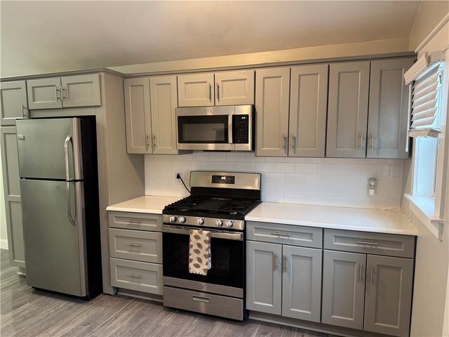 216 South Plain Street, Ithaca City, NY 14850