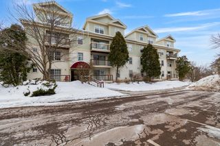 382 Hildred Drive, Burlington, VT 05401
