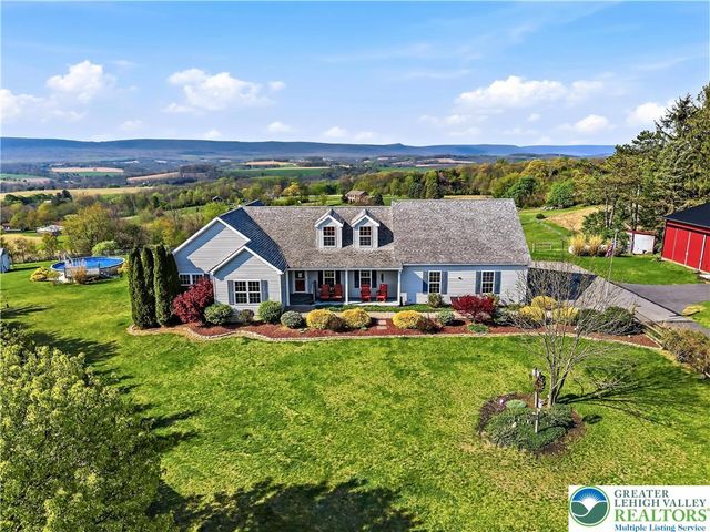 6292 Sandy Court, New Tripoli, PA 18066