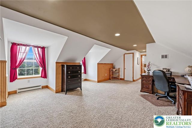 6292 Sandy Court, New Tripoli, PA 18066