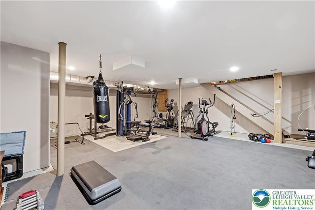 6292 Sandy Court, New Tripoli, PA 18066