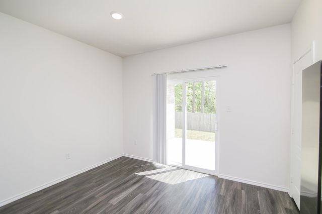 1131 Mission Creek Dr, Longview, TX 75601