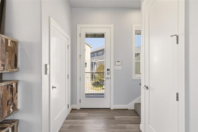 321 Island CIR, Kingsland, TX 78639