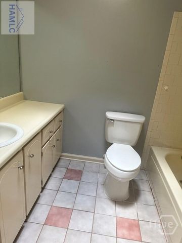 312 Nottingham Way, Hinesville, GA 31313