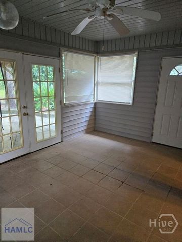 312 Nottingham Way, Hinesville, GA 31313