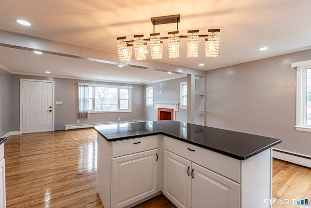 83 Olcott Street, Manchester, CT 06040