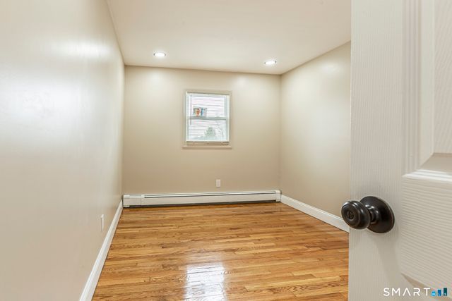 83 Olcott Street, Manchester, CT 06040