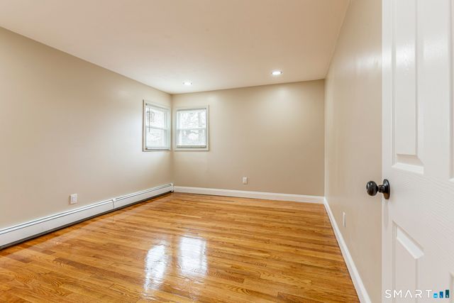 83 Olcott Street, Manchester, CT 06040