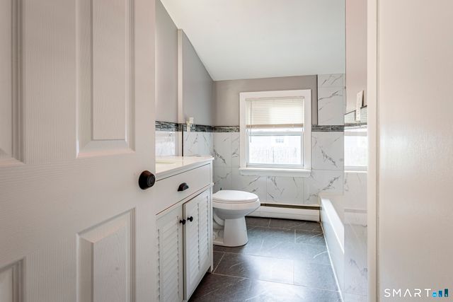 83 Olcott Street, Manchester, CT 06040