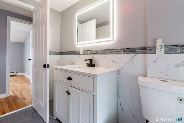 83 Olcott Street, Manchester, CT 06040