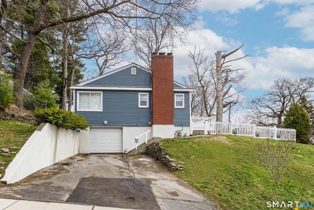 83 Olcott Street, Manchester, CT 06040