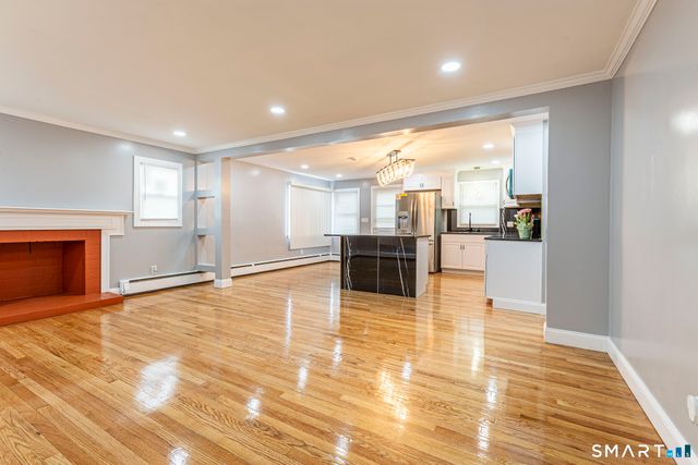 83 Olcott Street, Manchester, CT 06040