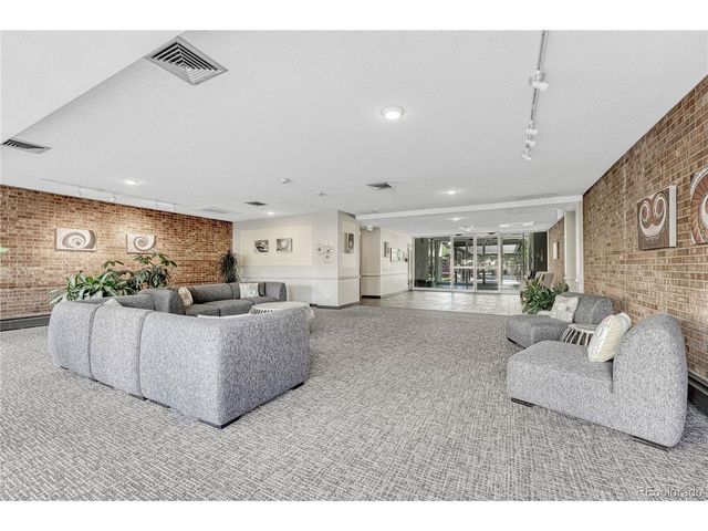 955 Eudora St 1508, Denver, CO 80220