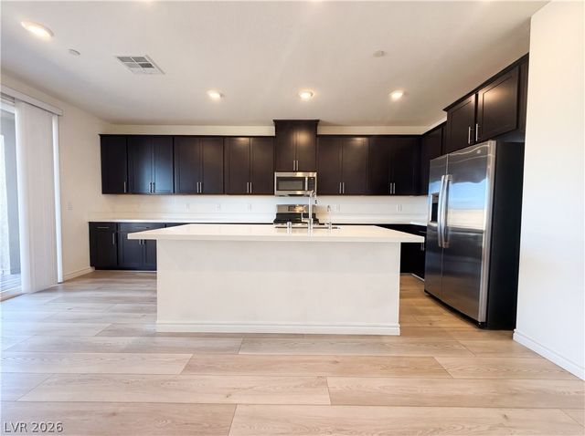 2270 Luna Haven Street, Henderson, NV 89044