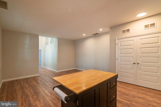 631 N ALFRED ST, Alexandria, VA 22314