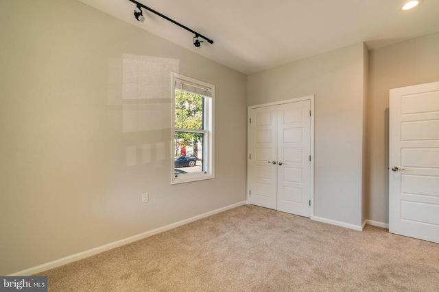631 N ALFRED ST, Alexandria, VA 22314