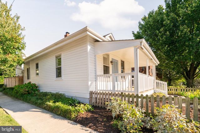 631 N ALFRED ST, Alexandria, VA 22314