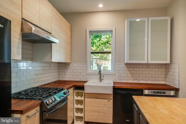 631 N ALFRED ST, Alexandria, VA 22314