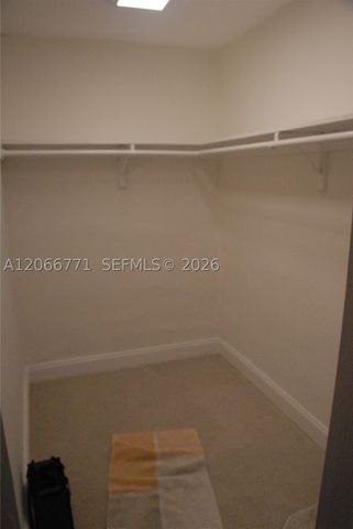 10907 N Kendall Dr 416, Miami, FL 33176