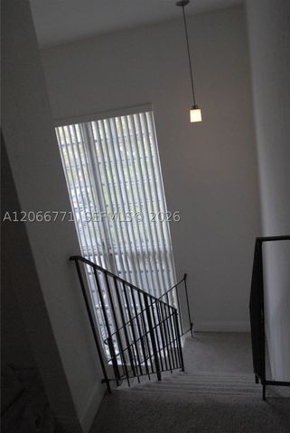 10907 N Kendall Dr 416, Miami, FL 33176