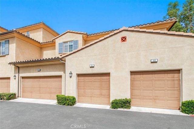 151 Silverado, Irvine, CA 92618
