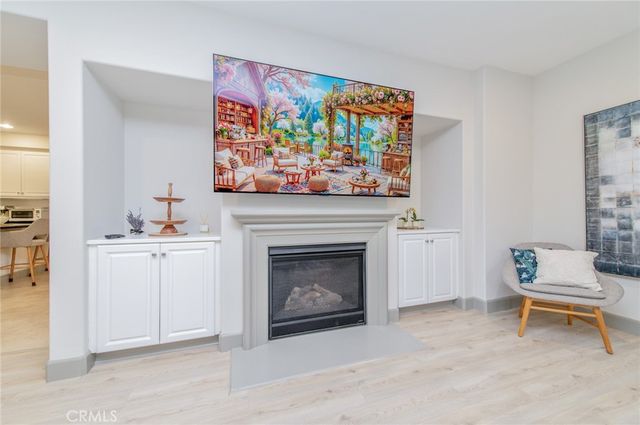 151 Silverado, Irvine, CA 92618