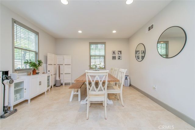 151 Silverado, Irvine, CA 92618